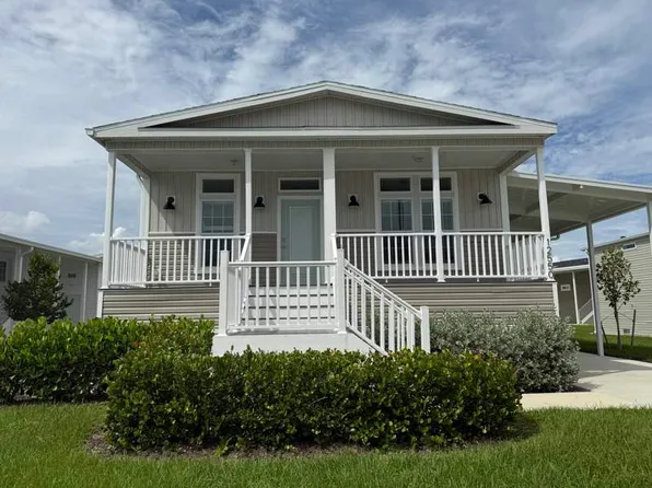 12550 Coconut Dr, Fort Myers, FL 33908