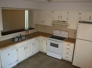 14134 W 88th Pl, Lenexa, KS 66215