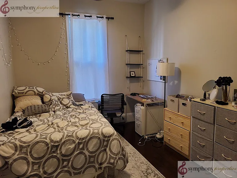 727 Parker St #1 — Photo 9