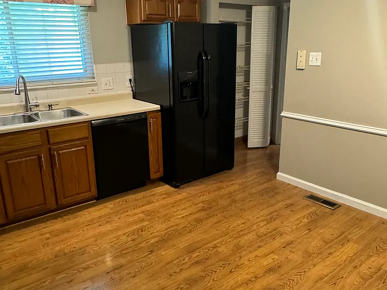 2000 Caesar Dr — Photo 11