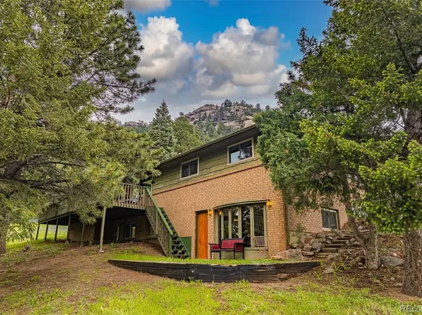 98 Button Rock Road, Lyons, CO 80540