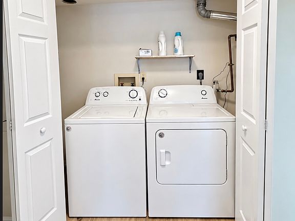 2nd image of 807 S 18th St