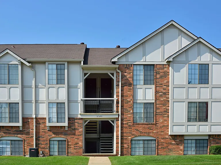 The Springs Apartment Homes — Photo 46