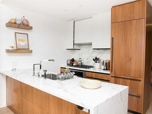5th image of 1 W End Ave APT 22H