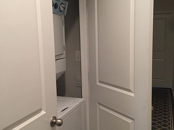 washer/dryer in unit