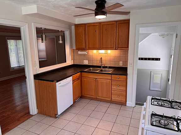 5th image of 407 Roth Blvd
