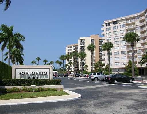 2nd image of 2600 N Flagler Dr APT 403