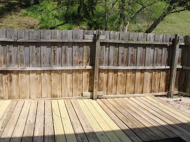 2802 Gross Ave — Photo 20