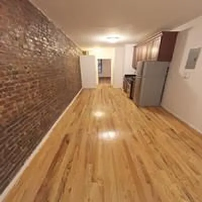 Rented by Alpha Properties NYC I LLC | media 27