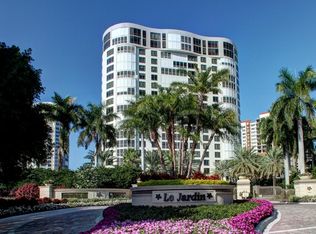 4201 Gulf Shore Blvd N APT 302, Naples, FL 34103