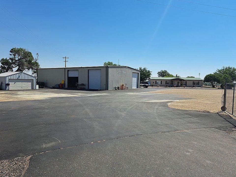 1st image of 1707 S Swink Ave