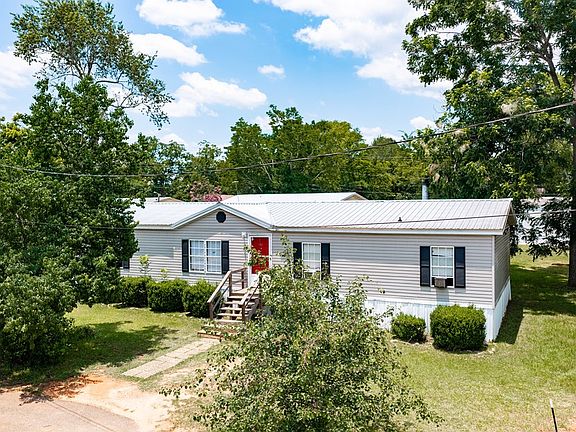 2nd image of 45 Brady Dr