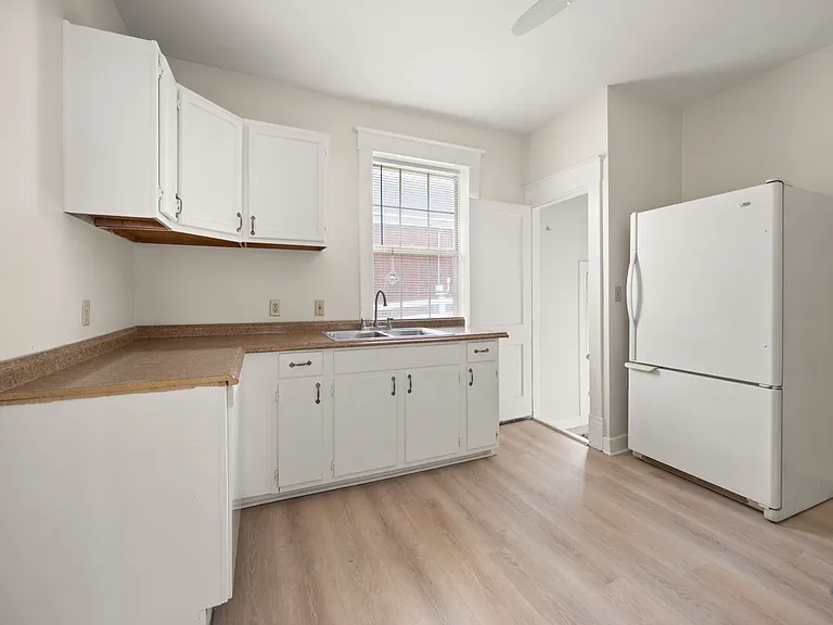 609 Country Club Rd — Photo 12