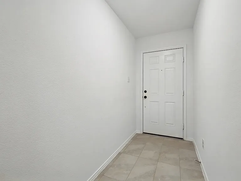8400 High Robin Ave — Photo 8