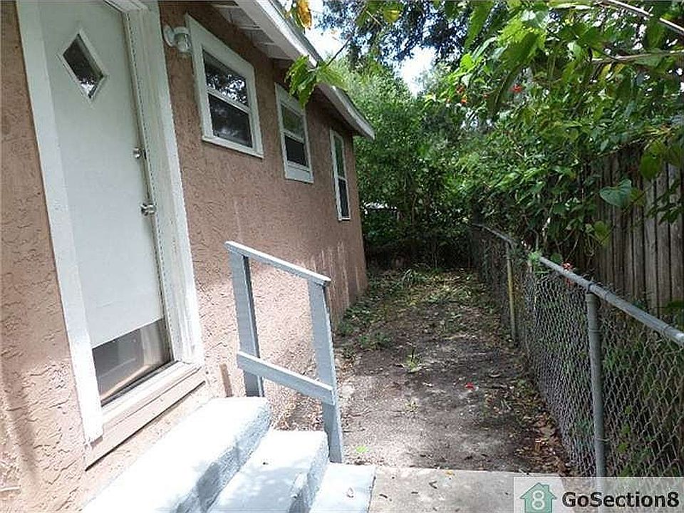 1st image of 1307 Roosevelt Ave #1/2