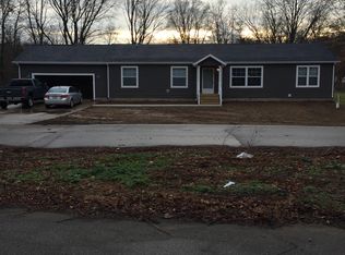 70312 Sheridan Dr, Edwardsburg, MI 49112