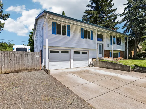 1485 SE 11th St, Gresham, OR 97080
