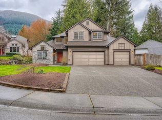 1405 SW 13th Pl, North Bend, WA 98045