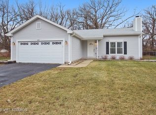 611 Timberwood Ln, Algonquin, IL