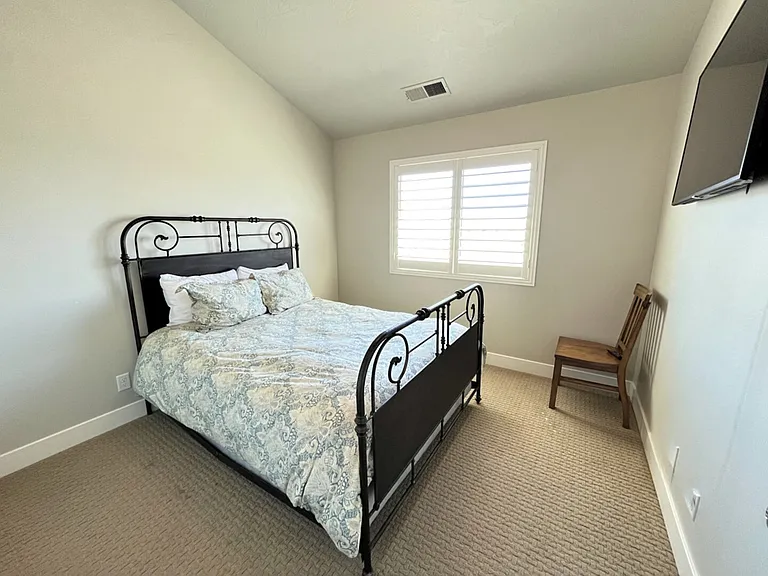N Coral Ridge Dr — Photo 20