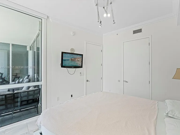 18101 Collins Ave #1904 — Photo 18