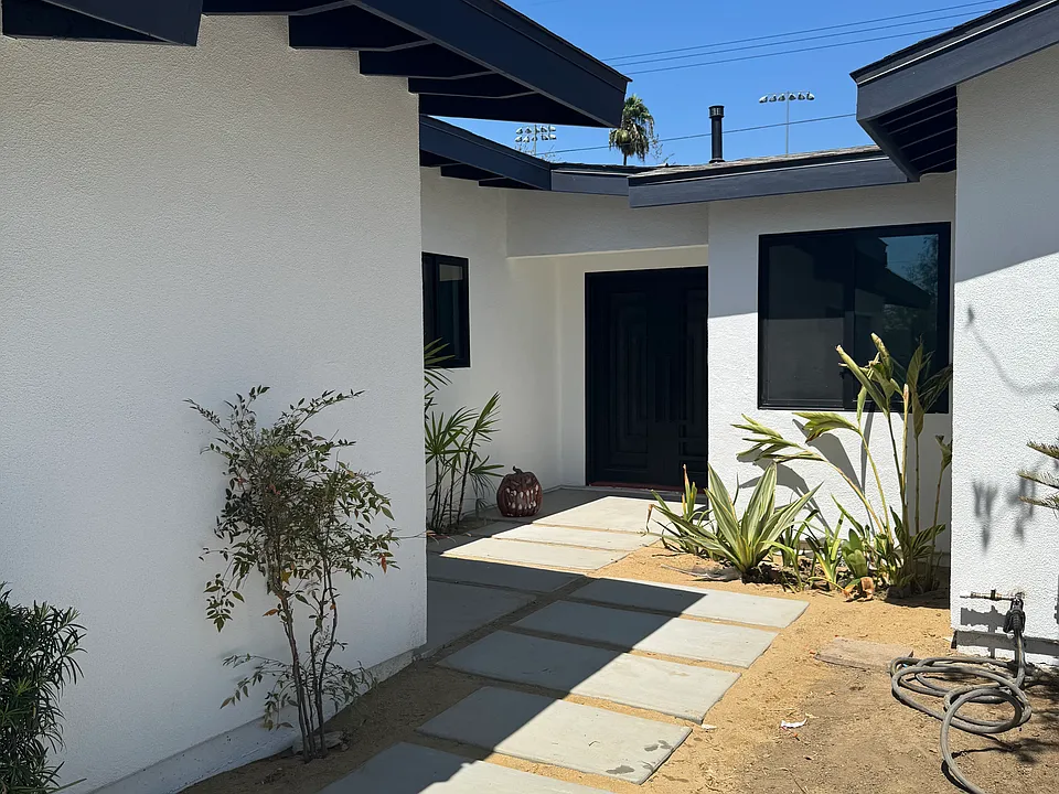 14741 Bora Dr
