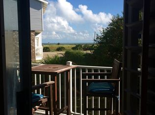 210 Seawall Blvd E, Galveston, TX 77550