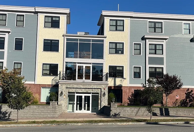 45 Spring St #6 — Photo 17