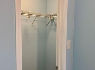 13721 Darnestown Rd #1, Gaithersburg, MD 20878