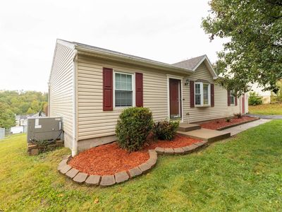 124 Stratford Dr, Bridgeport, WV, 26330