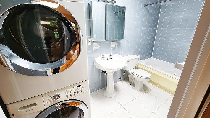 Rented by Ideal Properties Group | media 17