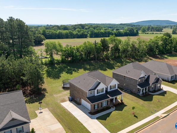 123 Ivy Vine Dr