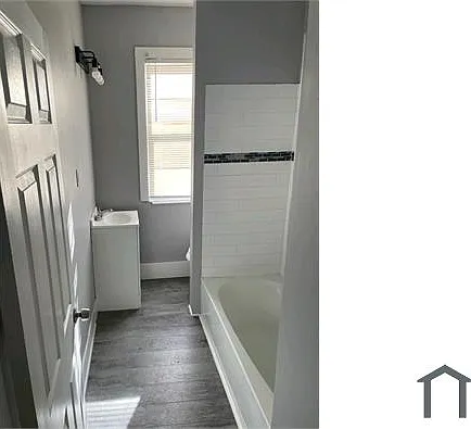 11445 Belleterre St #2 — Photo 6