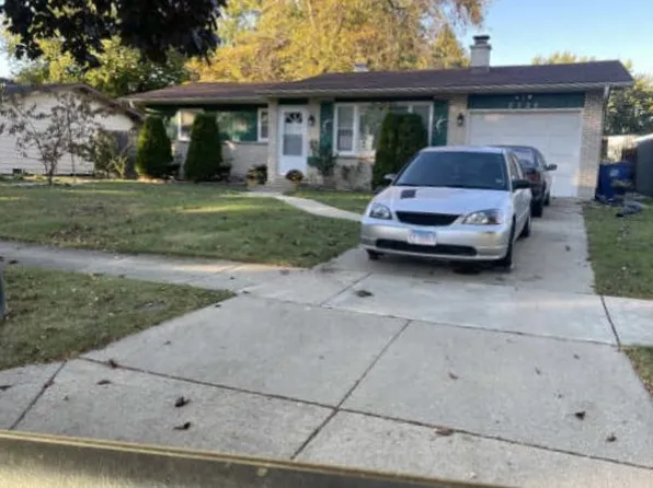 2736 Wall Ave, Waukegan, IL 60087