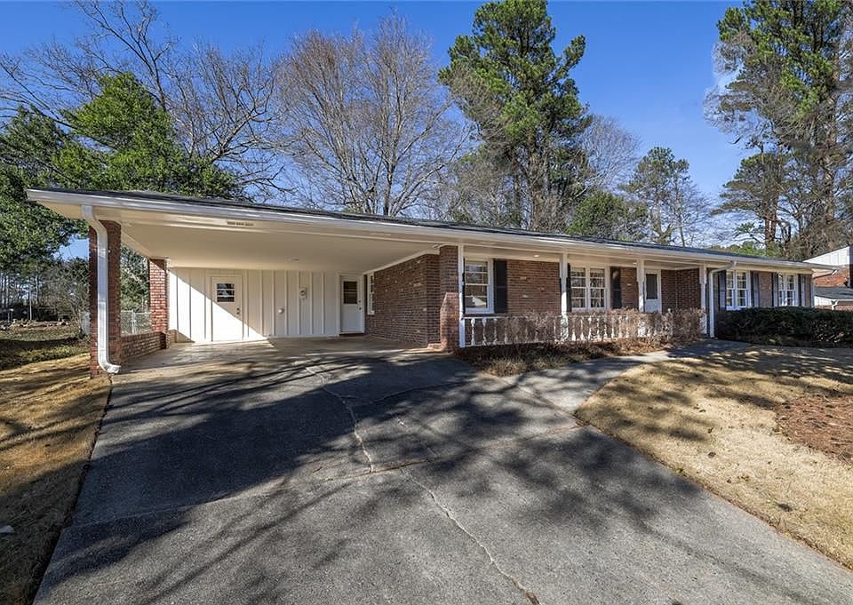 1st image of 1050 Tuxedo Dr