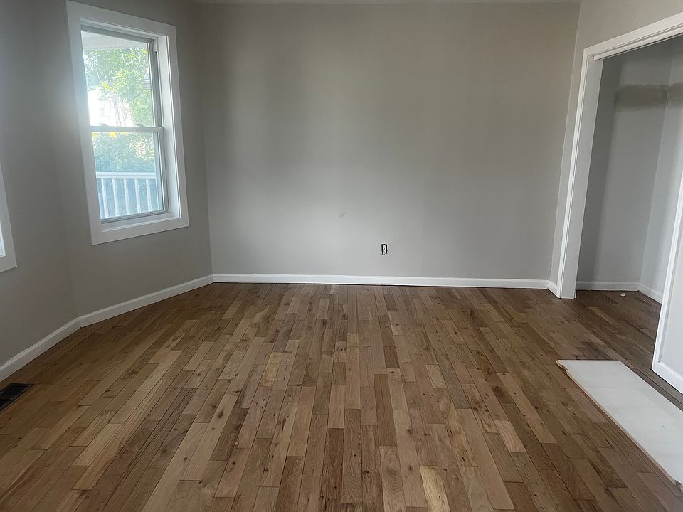 2nd image of 274-276 Smith St #1