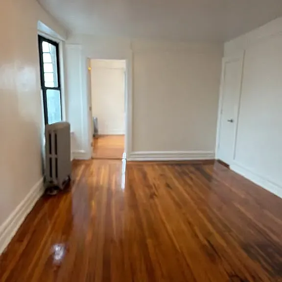 1 E 213th St #8 — Photo 1