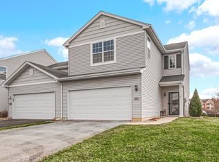 452 Greenbrier Ln, Lowell, IN 46356