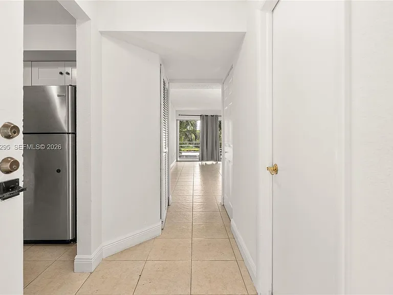 4205 N University Dr #205 — Photo 4