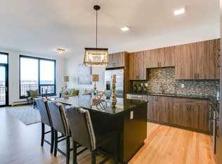 1240 2nd St S #1603, Minneapolis, MN 55415