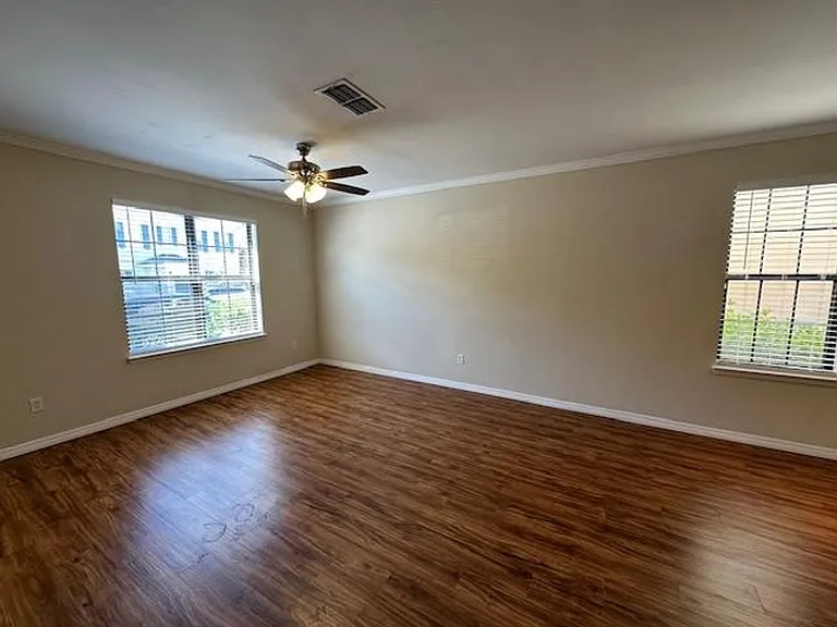 727 Siena Palm Dr — Photo 6