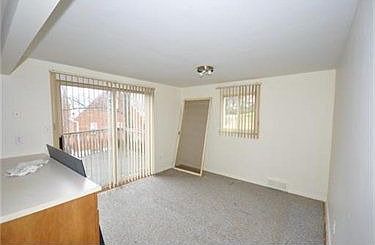 4th image of 295 Lawnwood Ave