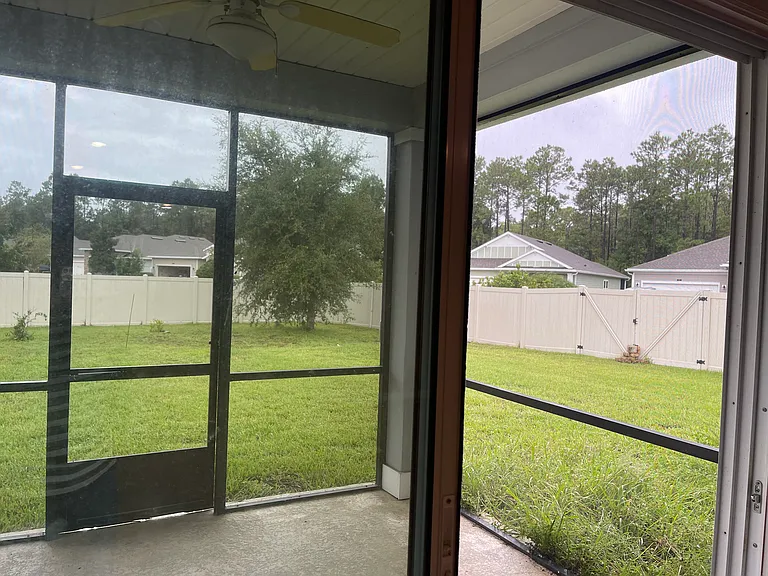 2618 Las Calinas Blvd — Photo 48