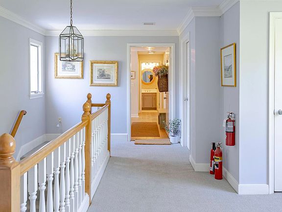 3rd image of 39 Tower Hill Road APT 16D