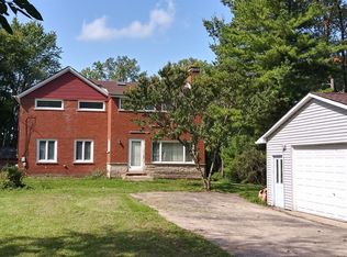 1530 N Elm St, Palatine, IL 60067