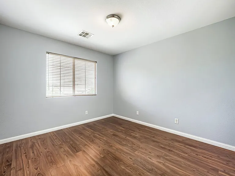 10381 Sleeping Sun Ct — Photo 12