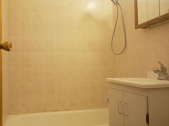 5th image of 505 Columbus Ave APT 4F