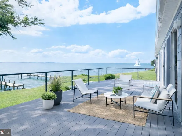 414 Bay Dr, Stevensville, MD 21666