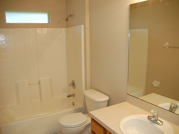 5th image of 5 Louvet Ln #B