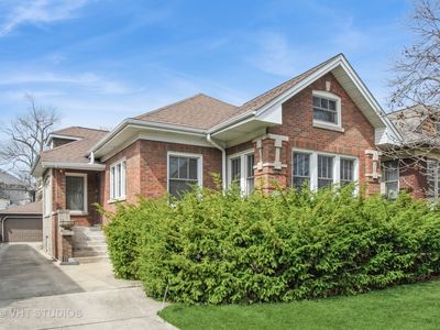 4440 N Mozart St, Chicago, IL, 60625